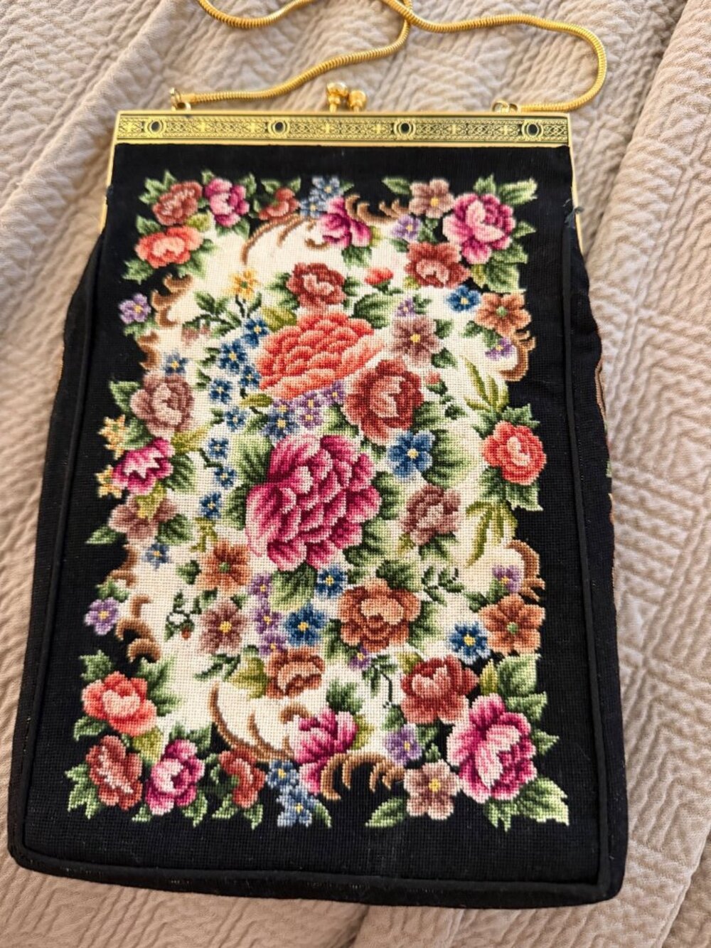 Vintage Womens Tapestry Needlepoint Clutch Purse Gold Tone Floral Cottage core - Picture 13 of 14
